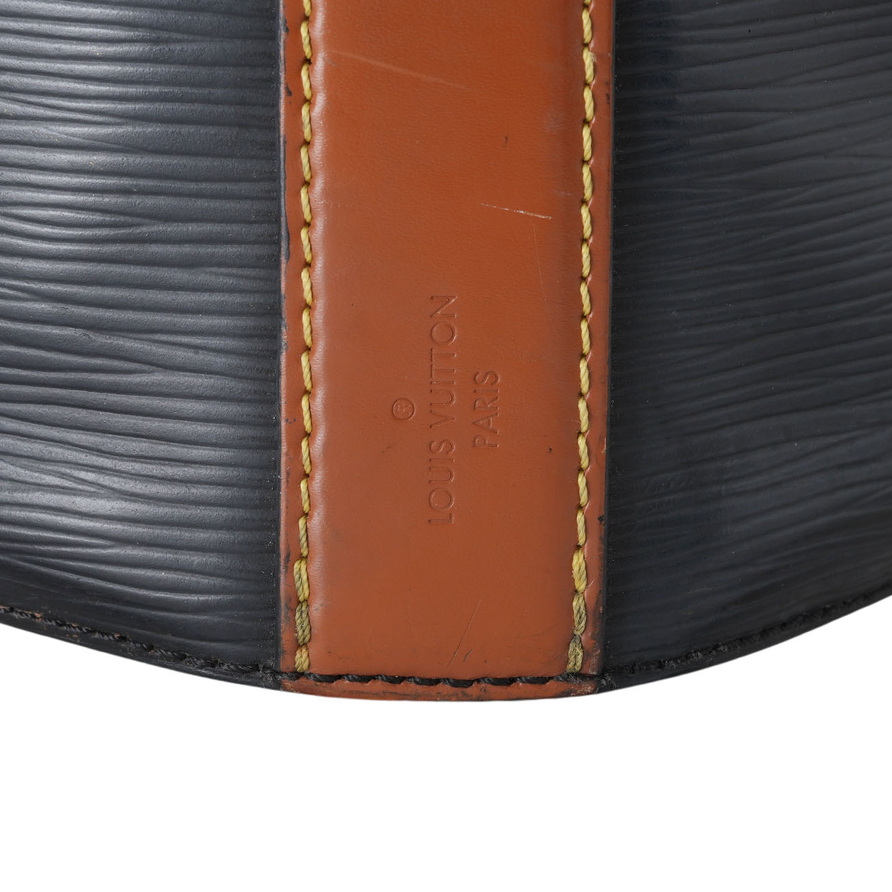 LOUIS VUITTON(USED)루이비통 에삐 트위스트 버킷백